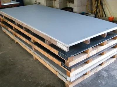 ПВХ-МЕТАЛЛ PLASTFOIL FERROPLAST